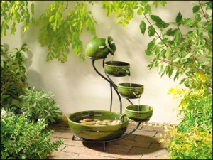 Solar Green Ceramic Water Fountain
